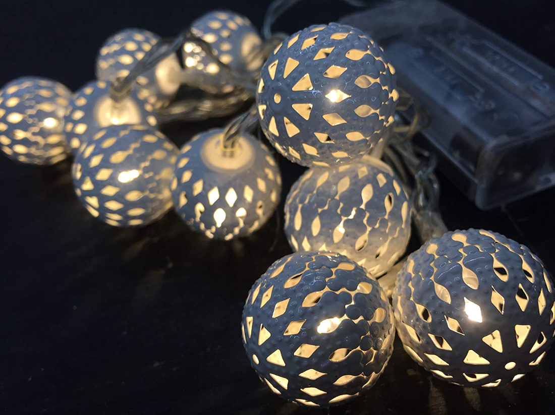 LED Lichterkette mit 10 LED, Kugeln weiß